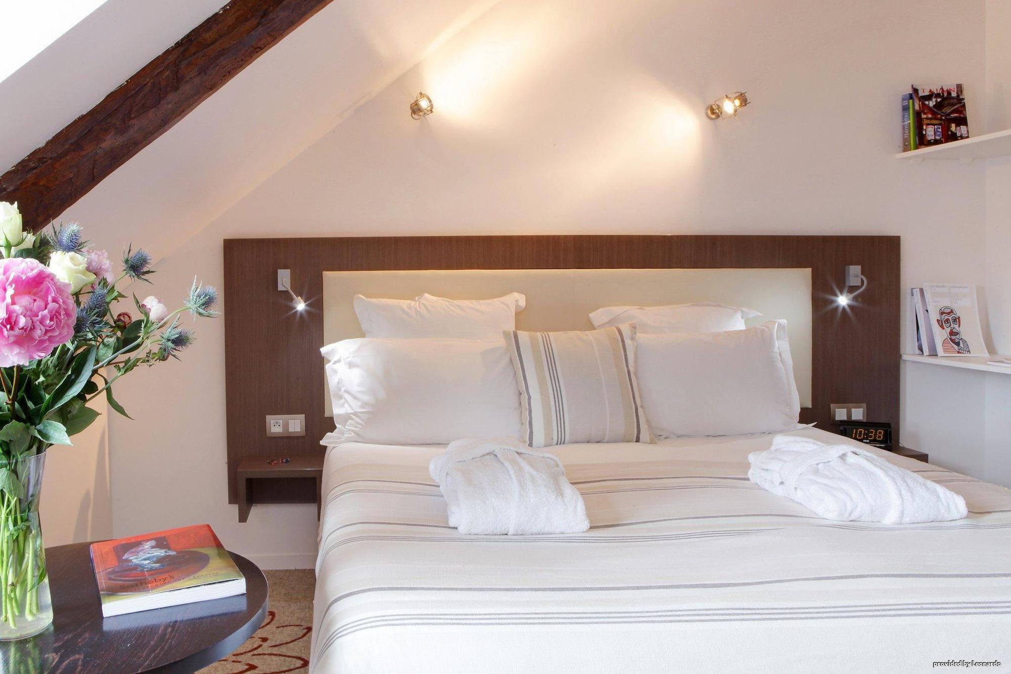 Hotel Le Benhuyc Биник Номер фото