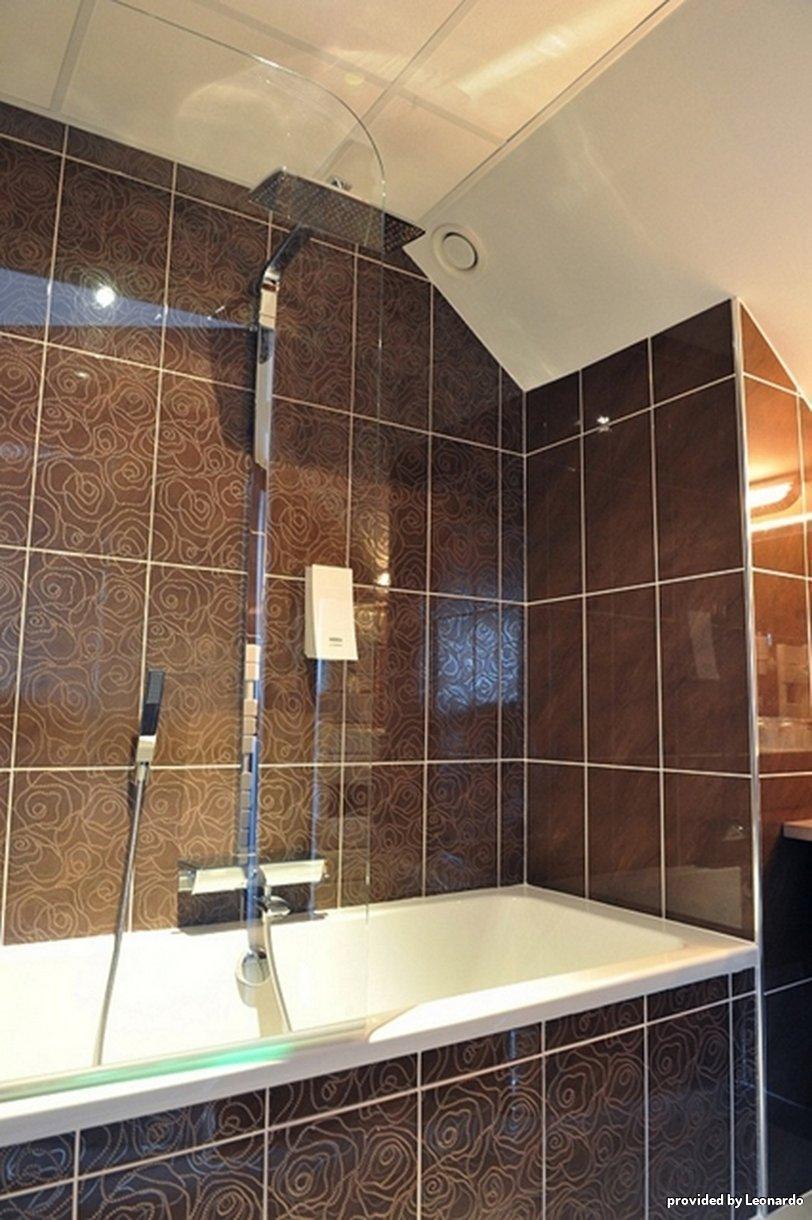 Hotel Le Benhuyc Биник Экстерьер фото