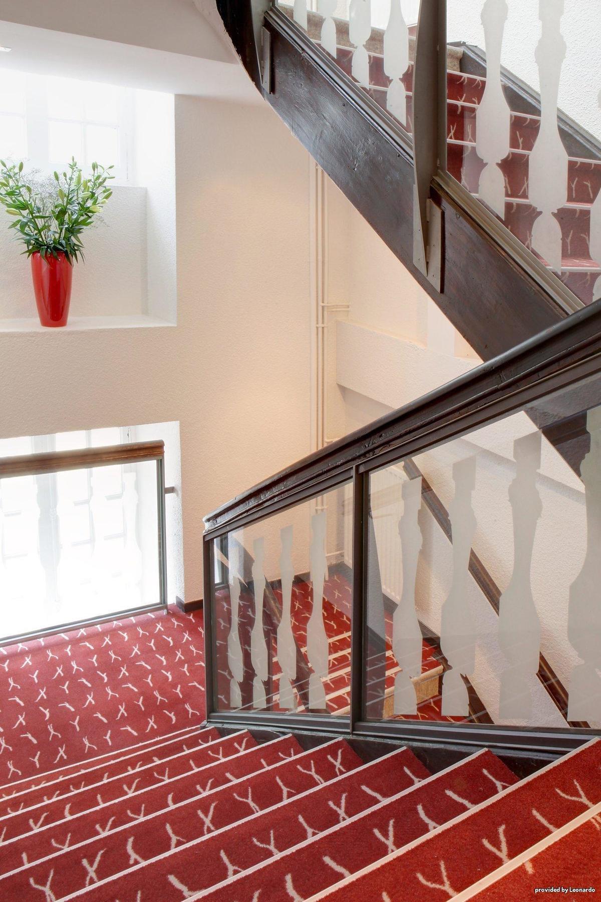 Hotel Le Benhuyc Биник Экстерьер фото